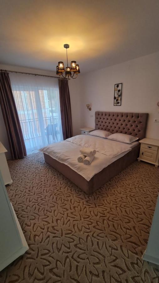 Casa Anne Hotel Baile Herculane Ngoại thất bức ảnh