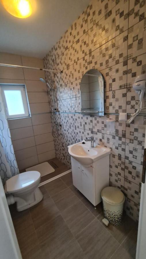 Casa Anne Hotel Baile Herculane Ngoại thất bức ảnh