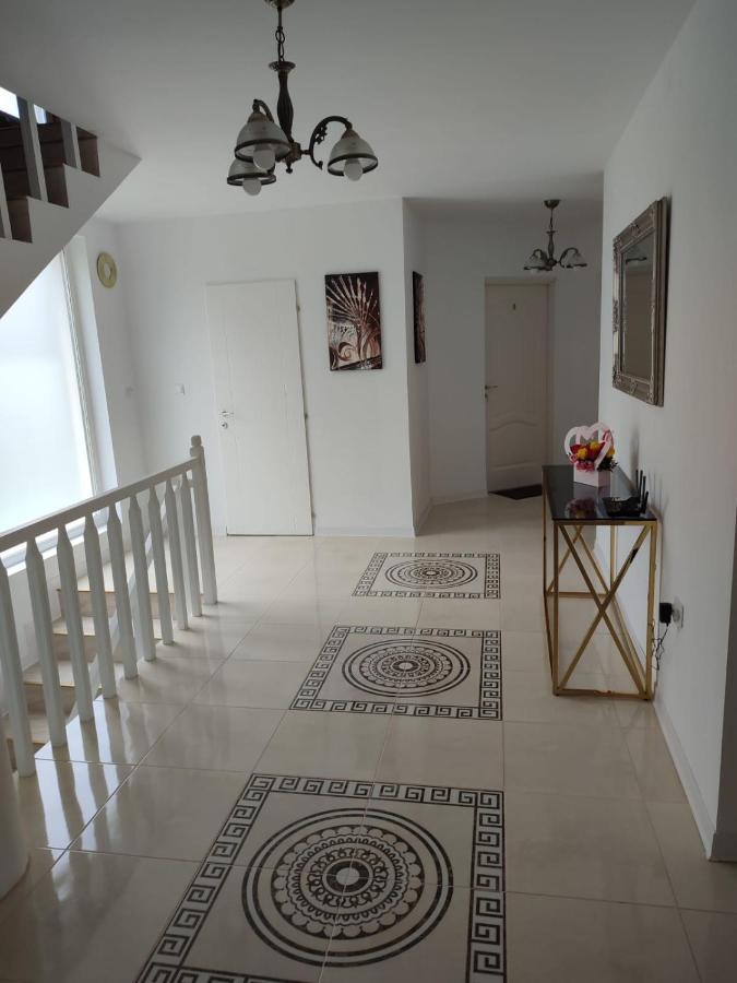 Casa Anne Hotel Baile Herculane Ngoại thất bức ảnh
