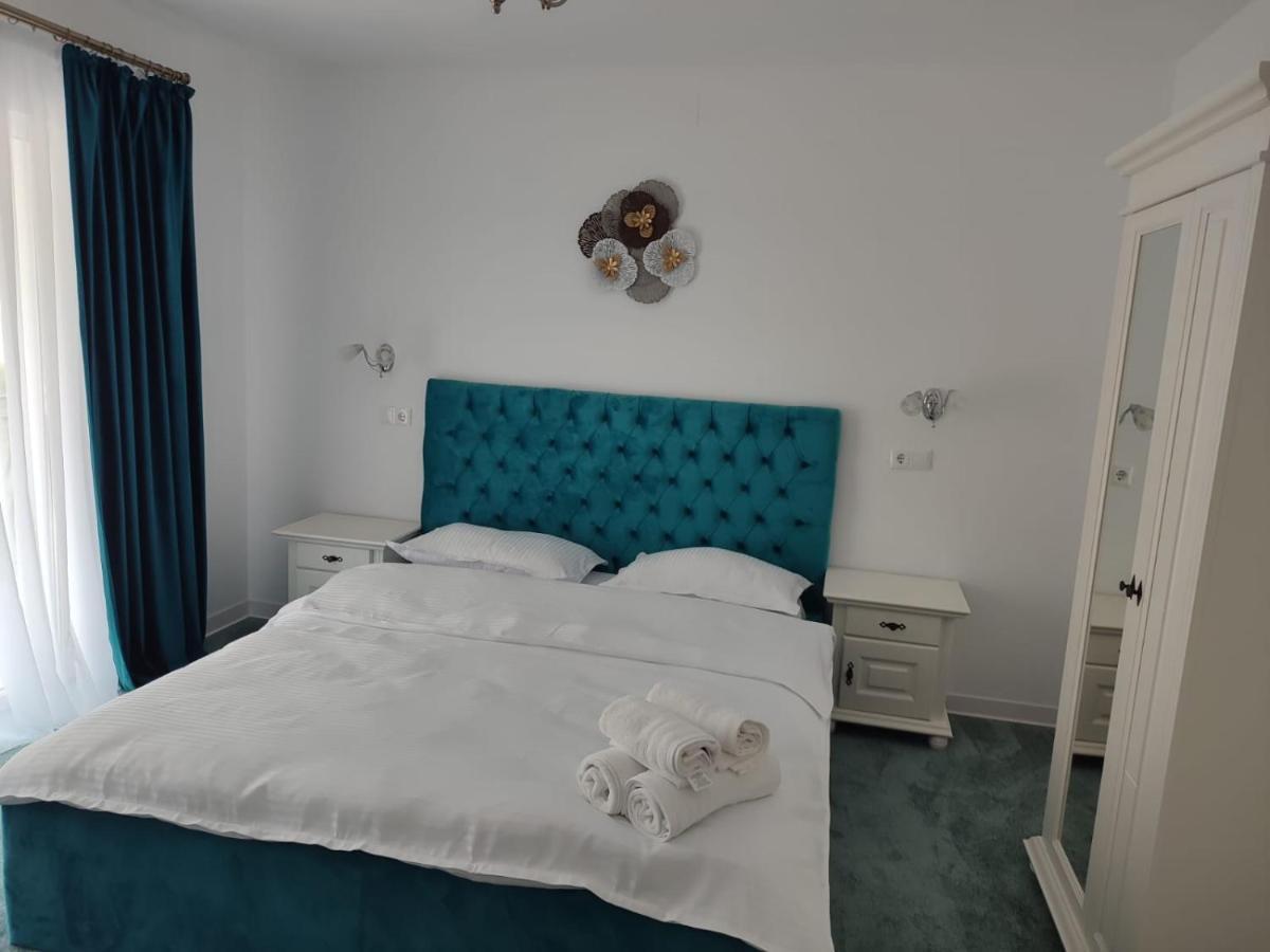 Casa Anne Hotel Baile Herculane Ngoại thất bức ảnh