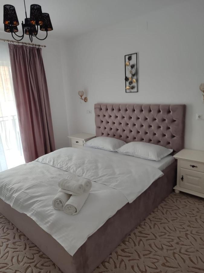 Casa Anne Hotel Baile Herculane Ngoại thất bức ảnh